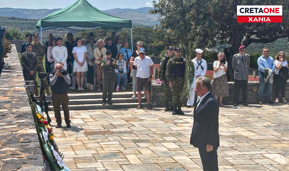 Σταύρος Αρναουτάκης από το Μάλεμε: «Η μνήμη των νεκρών ένα διαρκές παράδειγμα ευθύνης για ειρήνη, ασφάλεια και κράτος δικαίου»