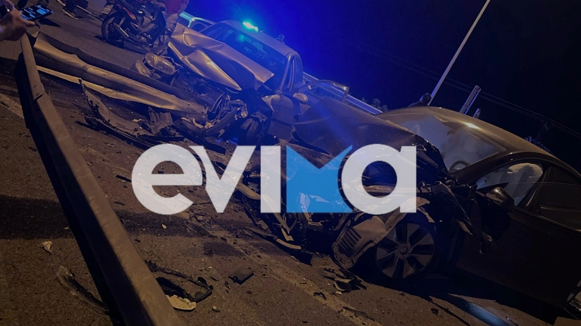 Σοβαρό τροχαίο με 3 τραυματίες στην εθνική οδό Χαλκίδας – Σχηματαρίου (φώτο)