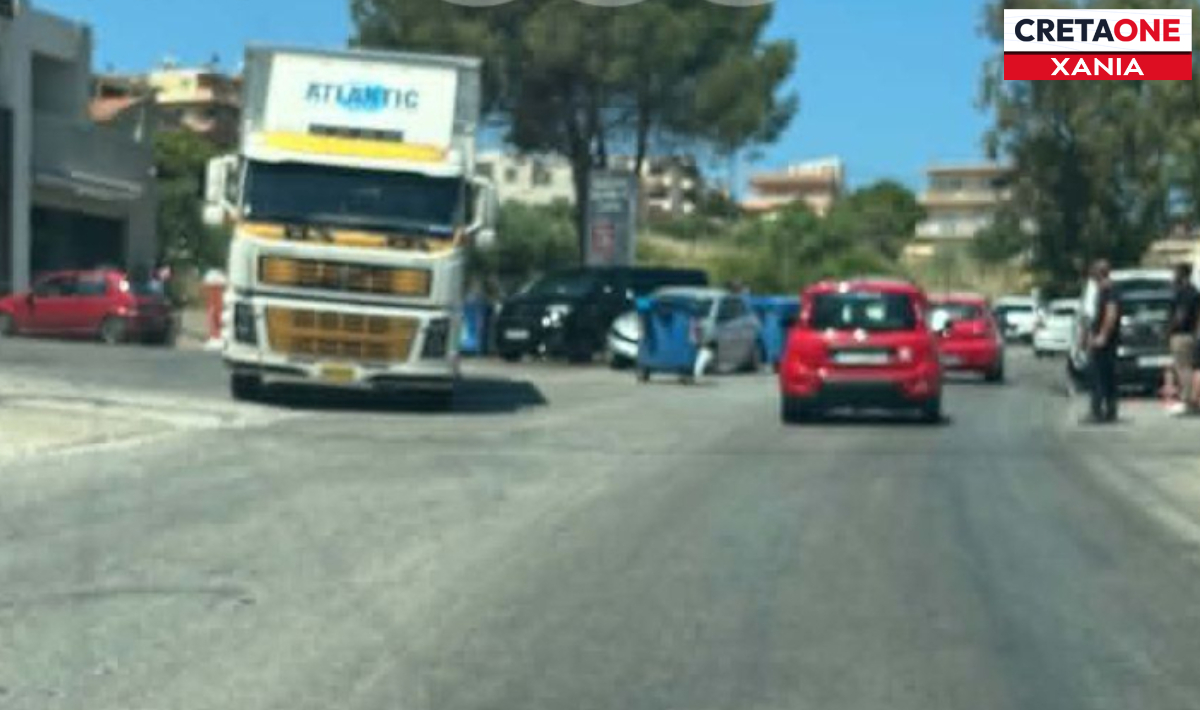 Σφοδρό τροχαίο στα Χανιά: Συγκρούστηκαν δύο ΙΧ οχήματα στον Βλητέ (φώτο)