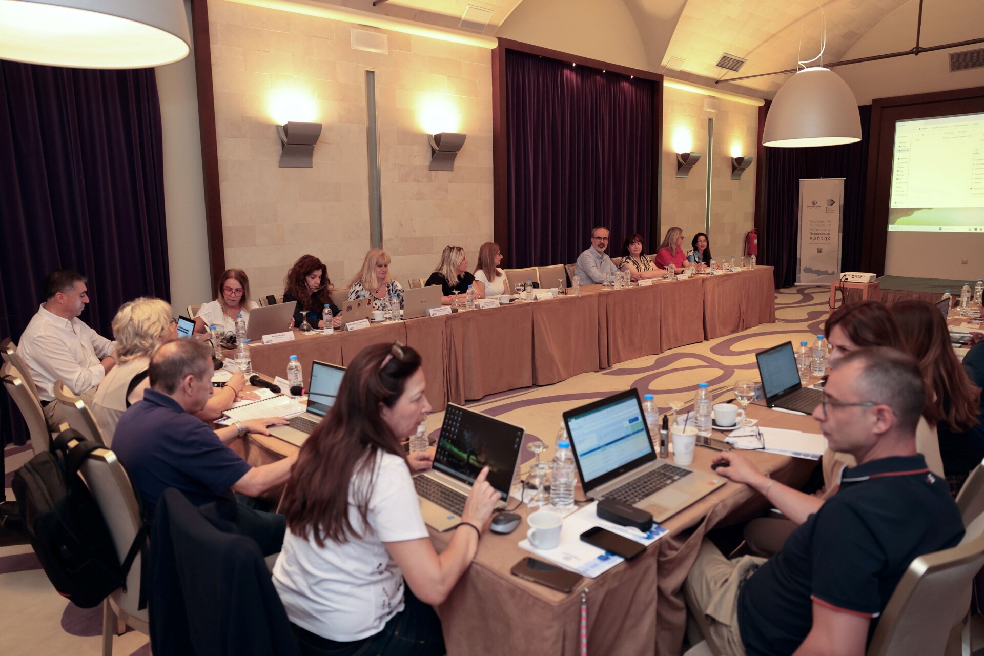 Σταυρός Αρναουτάκης: 2 εκατ. ευρώ σε κάθε Δήμο της Κρήτης και 100 εκατ. για οδική ασφάλεια