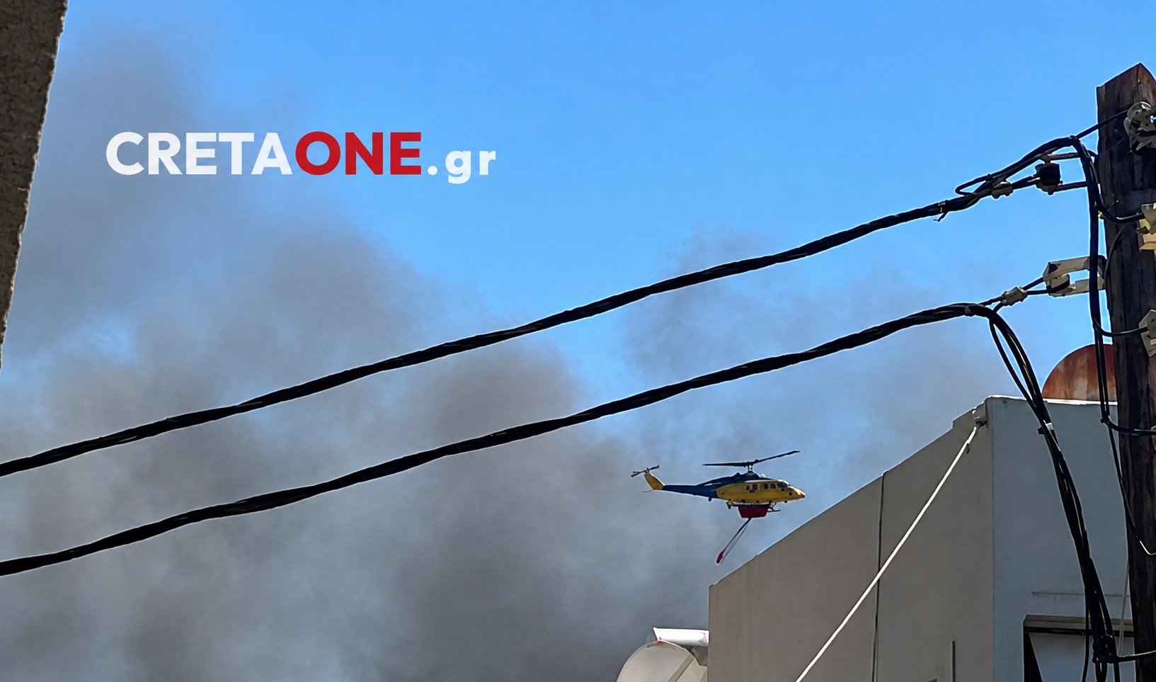 Ηράκλειο: Μάχη από αέρα και γη για τη μεγάλη φωτιά στον Άγιο Ιωάννη Χωστό – Δείτε βίντεο από τα ελικόπτερα
