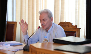 Το άδειασμα Καλοκαιρινού στον Αρναουτάκη και το… χαμένο πολιτικό κεφάλαιο
