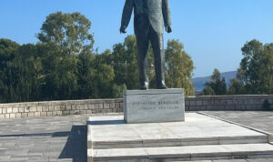 Ηράκλειο: Νεαρός άνδρας έπεσε από τα Τείχη – Νοσηλεύεται στη ΜΕΘ