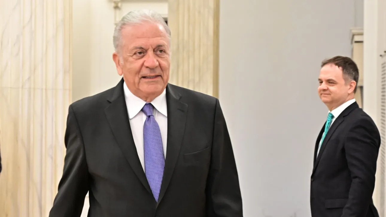 Αντίστροφη μέτρηση για την ασυλία Αβραμόπουλου – Έφτασε στη Βουλή η δικογραφία του Qatargate