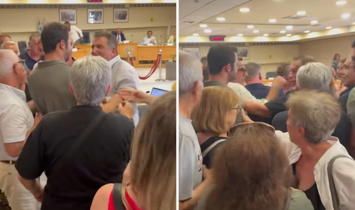 Άγριος χαμός στο Δημοτικό Συμβούλιο στην Ηλιούπολη – Πιάστηκαν στα χέρια οι δημοτικοί σύμβουλοι – Δείτε βίντεο