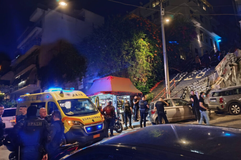 ΑΝΔΡΑΣ ΕΝΤΟΠΙΣΤΗΚΕ ΝΕΚΡΟΣ ΑΠΟ ΠΥΡΟΒΟΛΙΣΜΟΥΣ ΣΤΑ ΕΞΑΡΧΕΙΑ