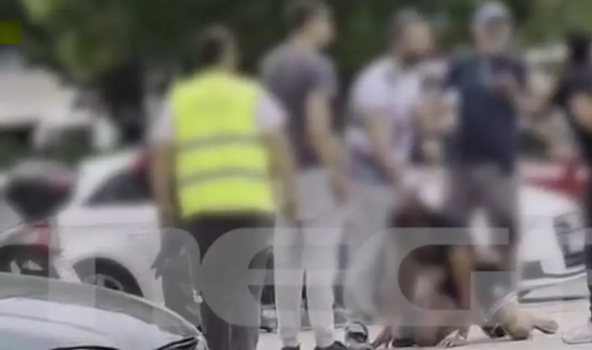 Καλλιθέα: «Μας επιτέθηκε πισώπλατα και με μανία με ρόπαλο» λέει ο Αιγύπτιος που δέχτηκε επίθεση από τον οδοντίατρο