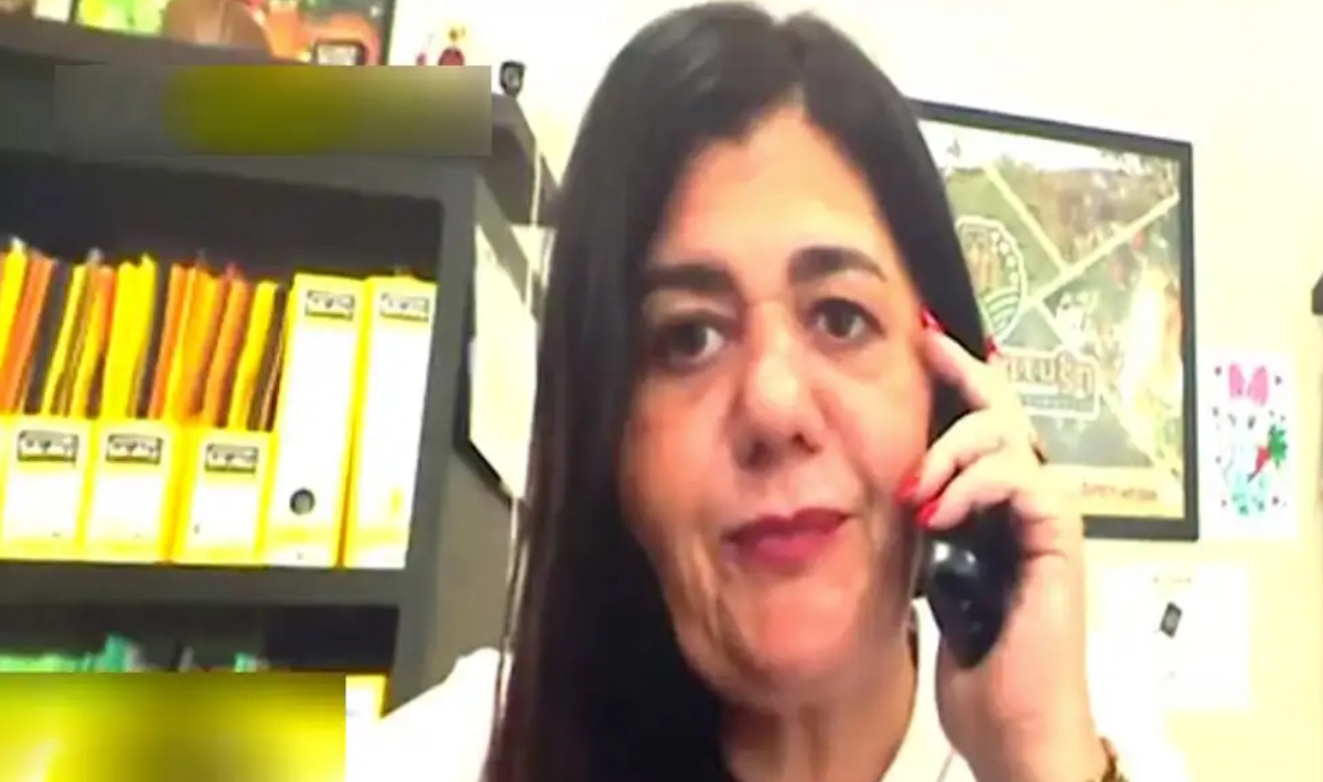 «Δεν γνώριζα ότι ο ξάδερφός μου θα βγάλει τη σημαία» λέει η γυναίκα που φυλακίστηκε στην Κωνσταντινούπολη για το περιστατικό στην Αγιά Σοφιά