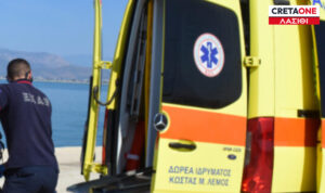 Σοβαρό τροχαίο στον ΒΟΑΚ – Αυτοκίνητο με ηλικιωμένους προσέκρουσε σε τσιμεντένιο στηθαίο