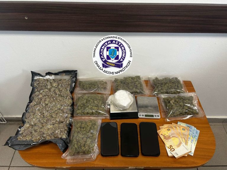 Θεσσαλονίκη: Δύο συλλήψεις για διακίνηση ναρκωτικών – Κατασχέθηκαν κοκαΐνη και ακατέργαστη κάνναβη