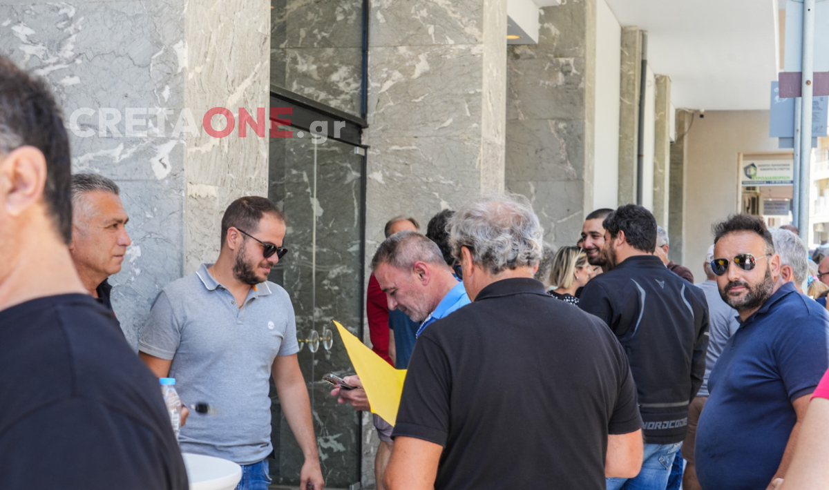 Στα «χαρακώματα» οι Αθάνατοι: Στο Περιφερειακό Συμβούλιο μεταφέρεται η «μάχη» των κατοίκων (Φωτογραφίες)