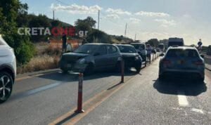 Τροχαίο στον ΒΟΑΚ μετά το ΚΤΕΟ: Μεγάλες καθυστερήσεις στο σημείο – Δείτε βίντεο