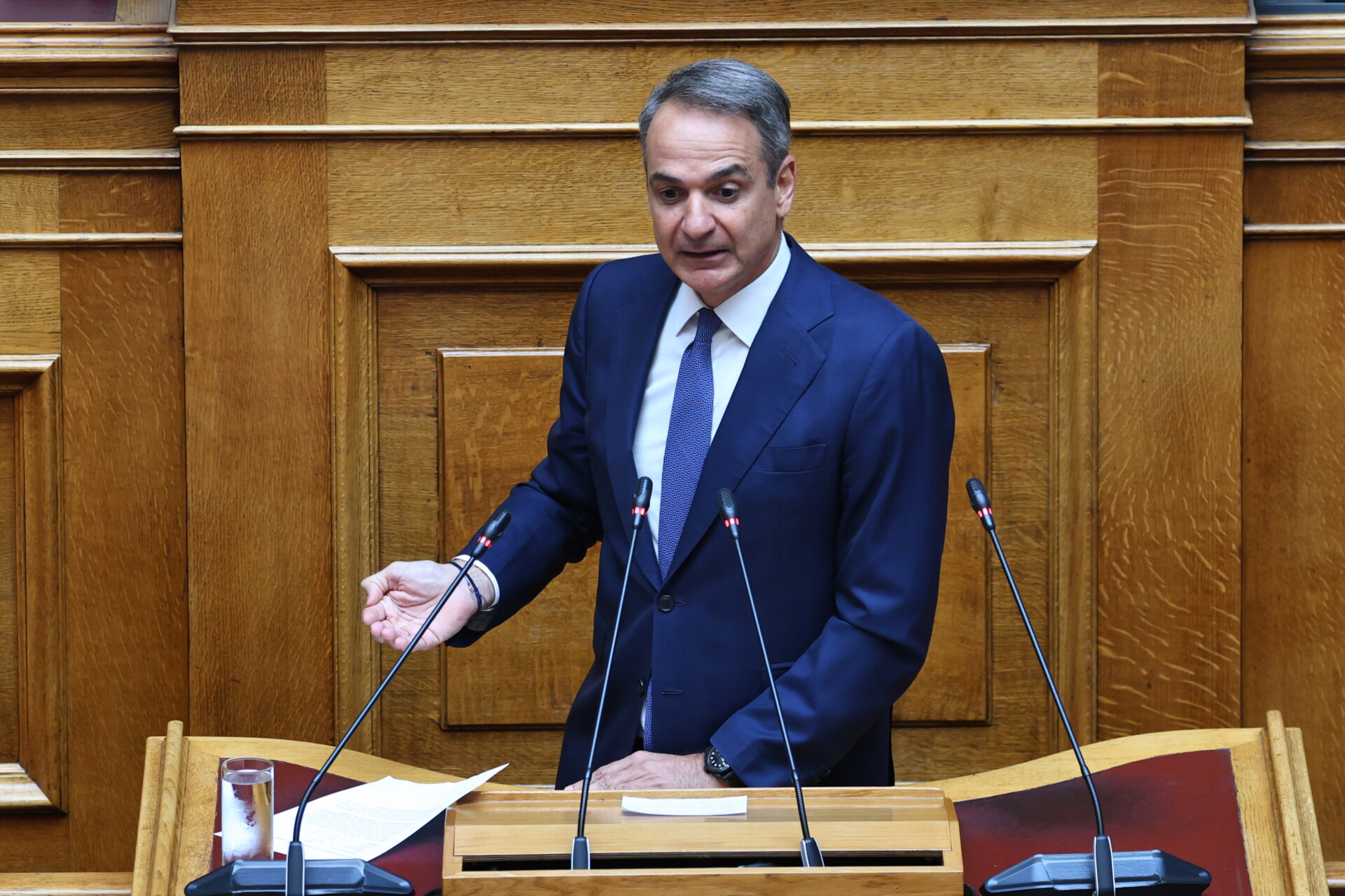 Ανάσα για τους οδηγούς: Πτώση στις τιμές βενζίνης και diesel ανακοίνωσε ο πρωθυπουργός