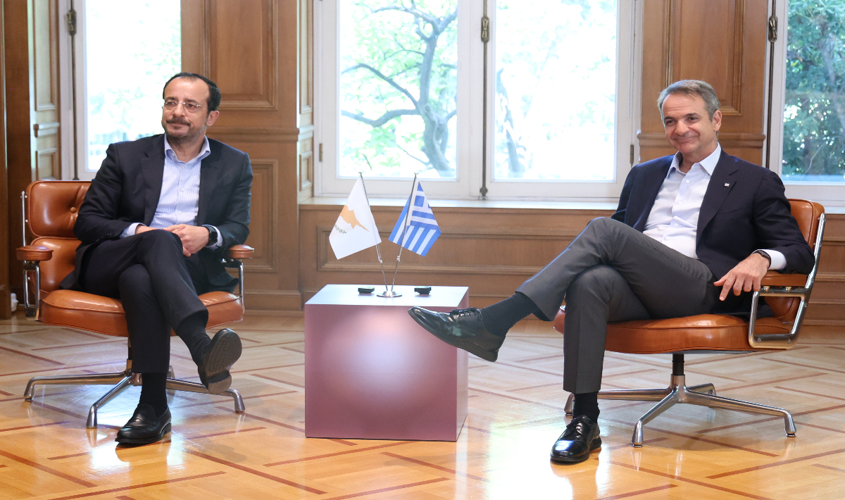 Μητσοτάκης – Χριστοδουλίδης: Η Ελλάδα στο πλευρό της Κύπρου για το Κυπριακό