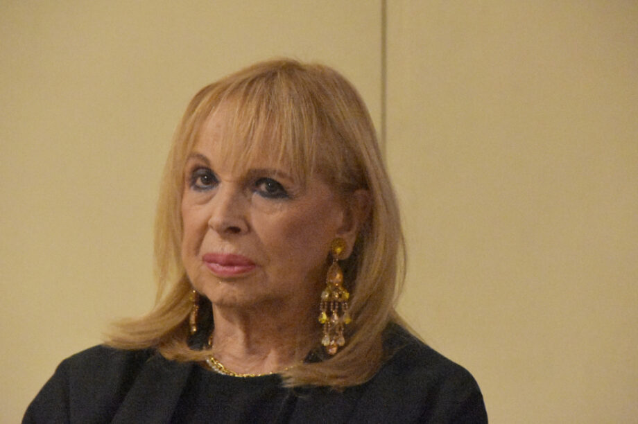 Άννα Φόνσου