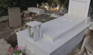 Συνελήφθη 36χρονος που έκρυβε ναρκωτικά σε μνήμα συγγενικού του προσώπου (βίντεο)