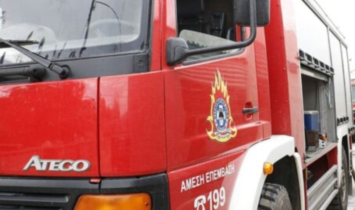Κέρκυρα: Εντοπίστηκαν μπιτόνια με βενζίνη και τσιγάρα σε χώρο στάθμευσης