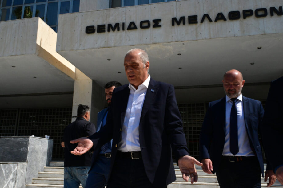 Στον Άρειο Πάγο ο Βελόπουλος