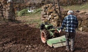 Αγρότες: Παίρνει παράταση η προθεσμία για τις αιτήσεις ενίσχυσης λιπασμάτων