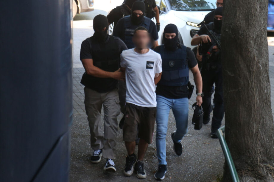 ΝΕΣΤΟΡΑ 25ΧΡΟΝΟΣ ΑΠΟΛΟΓΙΑ