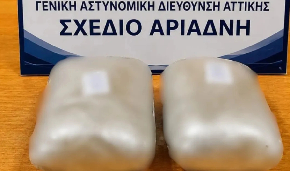 Συνελήφθη 40χρονη με περισσότερο από ένα κιλό ηρωίνης στα Άνω Λιόσια