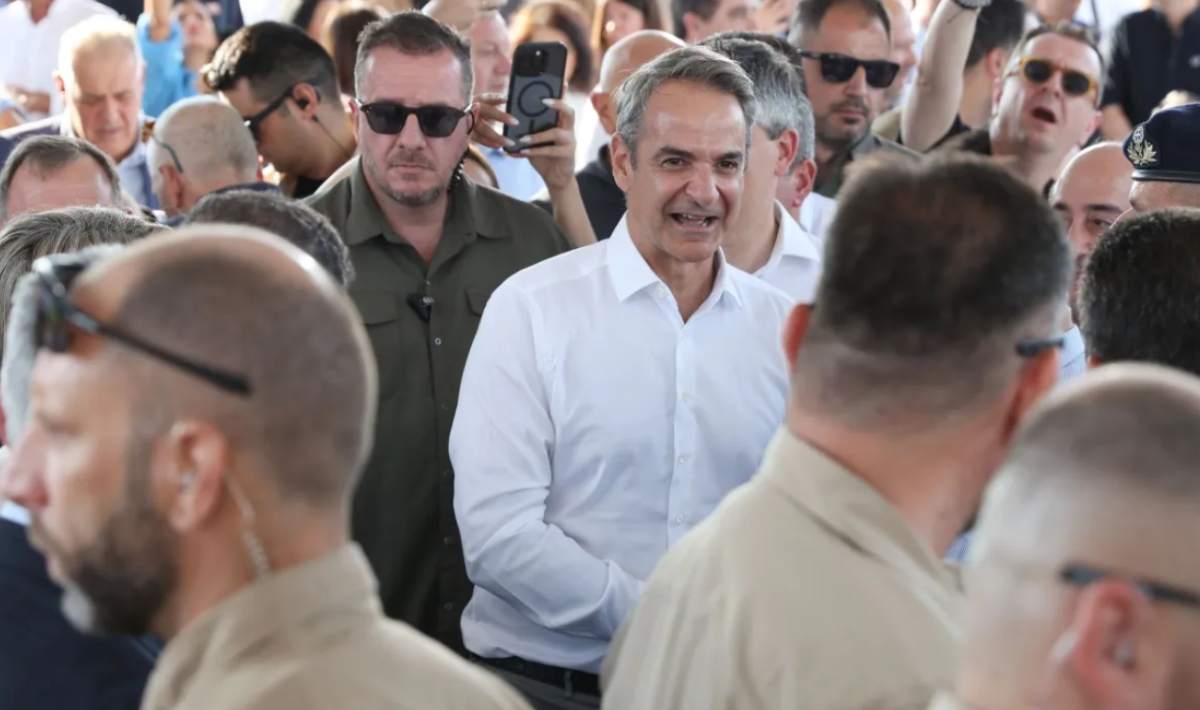 Live από τα Γρεβενά η τελετή παράδοσης του Ε65 με ομιλία του Κυριάκου Μητσοτάκη