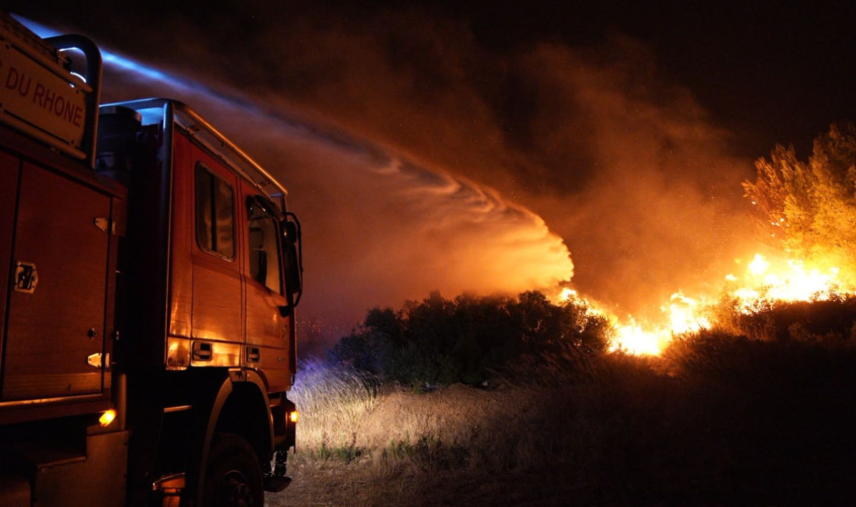 Έλληνες πυροσβέστες στα πύρινα μέτωπα της νότιας Γαλλίας