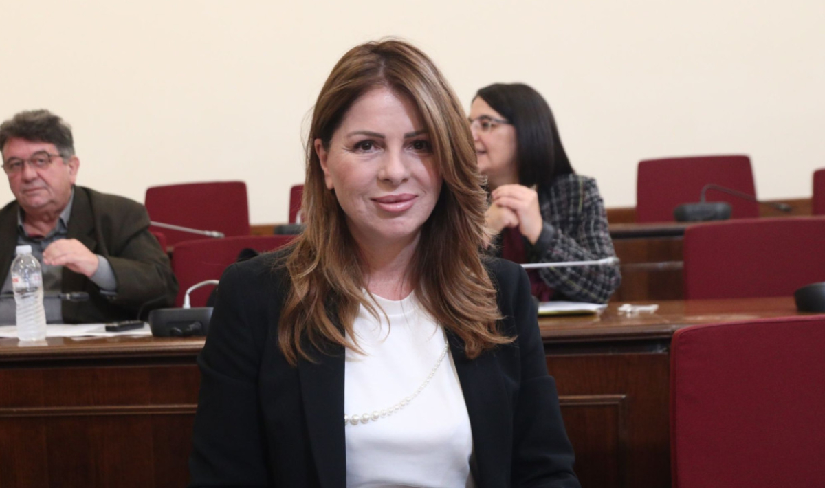 Παπακώστα