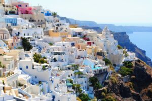 «Τουρισμός για Όλους 2026-2027»: Έως 600 ευρώ για διακοπές σε χιλιάδες δικαιούχους