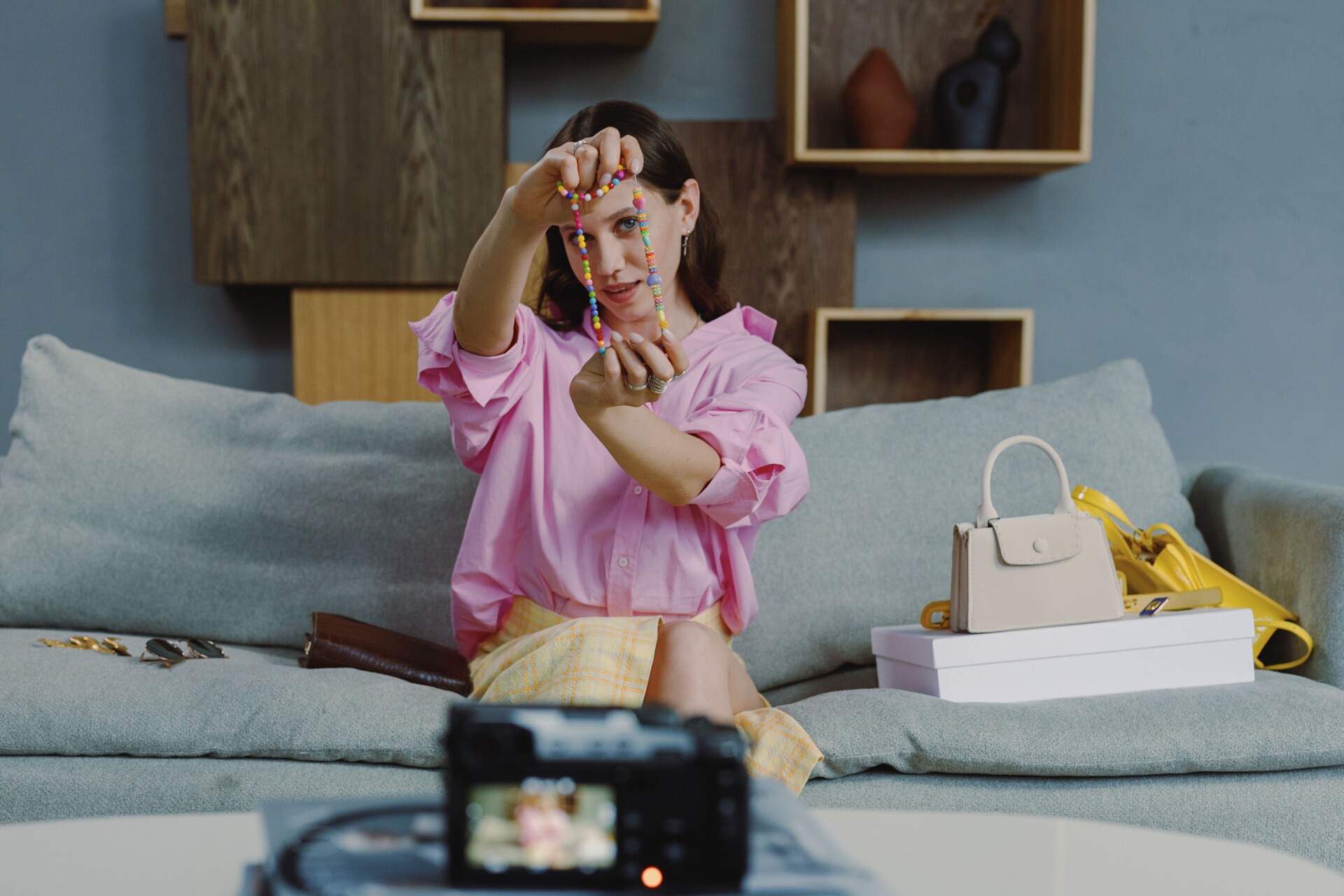 Βαριά καμπάνα σε influencer που πουλούσε «μαϊμού» Dior, Fendi και Louis Vuitton