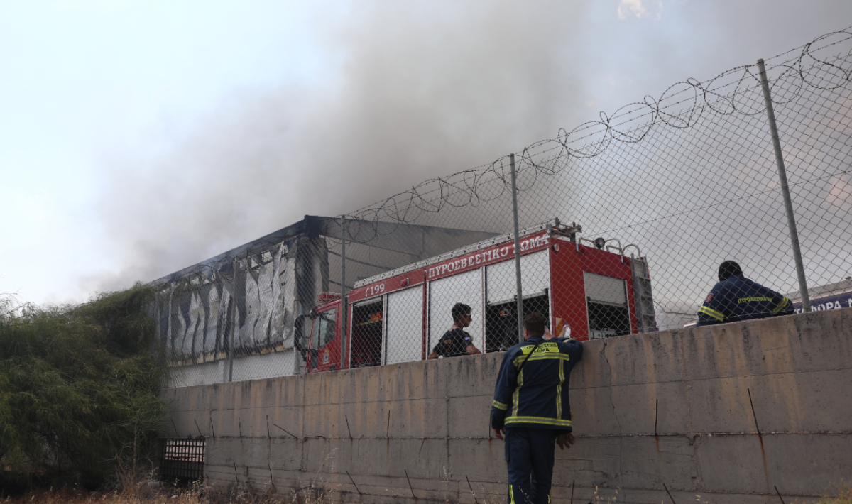 ΦΩΤΙΑ ΑΣΠΡΟΠΥΡΓΟΣ ΠΥΡΟΣΒΕΣΤΙΚΗ
