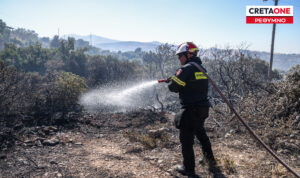 Ρέθυμνο: Στον ανακριτή ο 52χρονος για τη φονική φωτιά στην Κρύα Βρύση  – Ξεκινά η καταγραφή των ζημιών