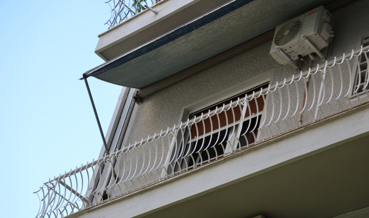Κυψέλη: Στο μικροσκόπιο τα συμπτώματα του βρέφους – Τι είπαν οι γονείς του