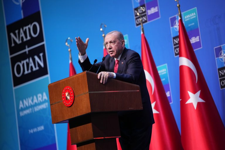 Βαριές κατηγορίες από το Ισραήλ στον Ερντογάν: «Εισβάλλει σε γείτονες και φυλακίζει την αντιπολίτευση»