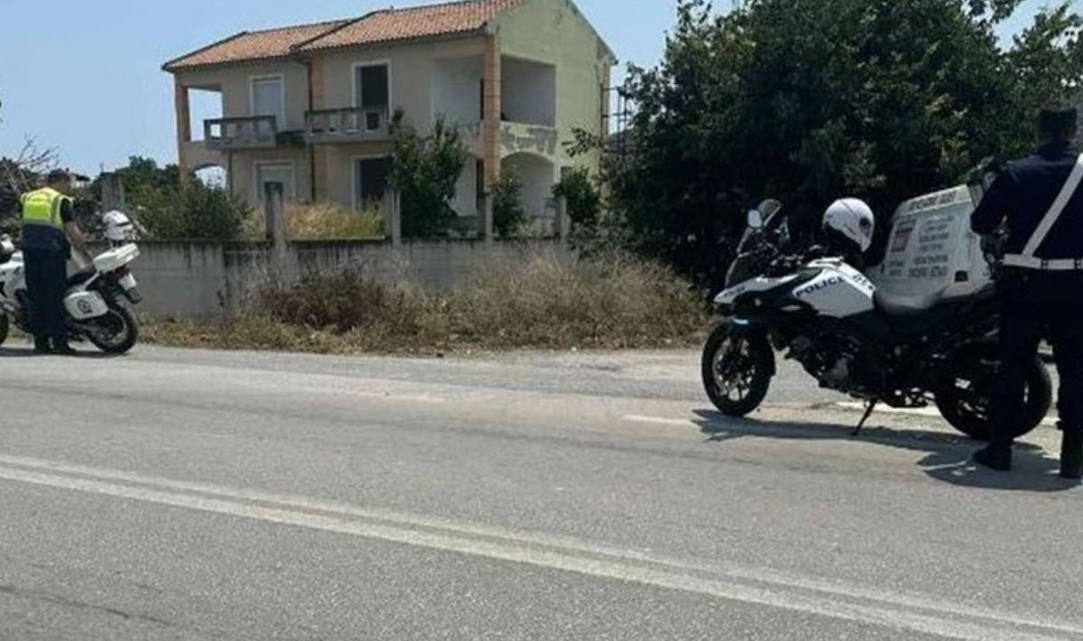 «Μου σκοτώσανε τον αδερφό μου»: Ξεσπά η αδερφή του θύματος – Πατέρας και γιος χάθηκαν στον ίδιο δρόμο στον Βόλο