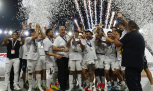 Η απονομή του Superbet Super Cup στον ΟΦΗ – Η κούπα στον «ουρανό» του Ηρακλείου (βίντεο)