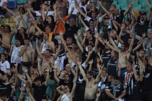 Ο ΟΦΗ και ο υπέροχος κόσμος του, άξιοι πρεσβευτές του Ελληνικού ποδοσφαίρου, στην Ευρώπη