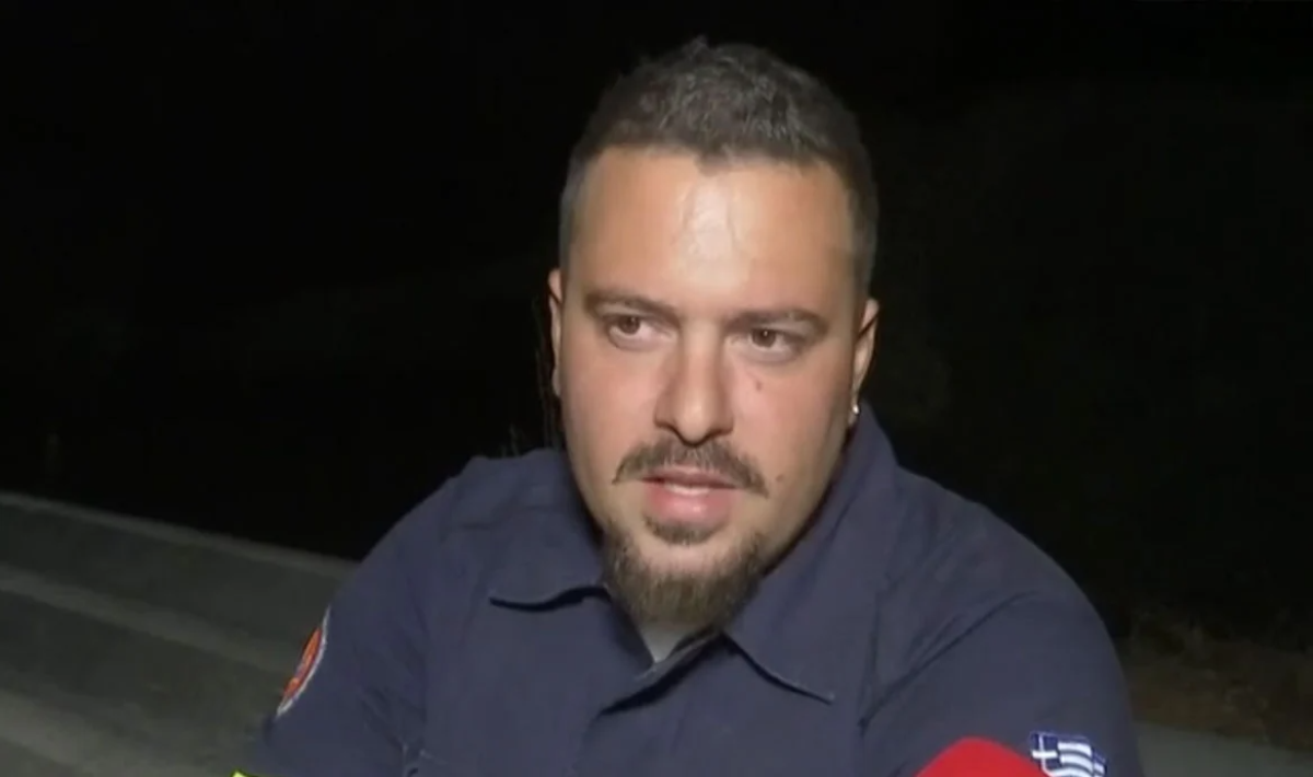 Βίλια: Κάηκε το σπίτι εθελοντή πυροσβέστη ενώ έδινε μάχη για να σώσει άλλες περιουσίες