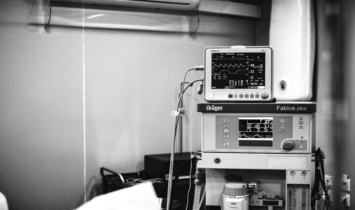 Εφιάλτης για 53χρονο ομογενή στην Τουρκία: Δίνει μάχη για τη ζωή του μετά από οδοντιατρική επέμβαση