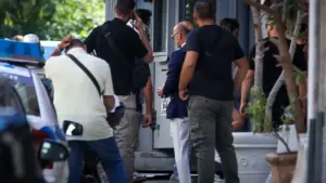 Μαζωνάκης: Βίντεο ντοκουμέντο με τις κινήσεις του γιατρού την ημέρα του θανάτου του τραγουδιστή