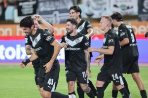 “Μαέστρος” ο Μπουχαλάκης, σπουδαίο τρίποντο ο ΟΦΗ!