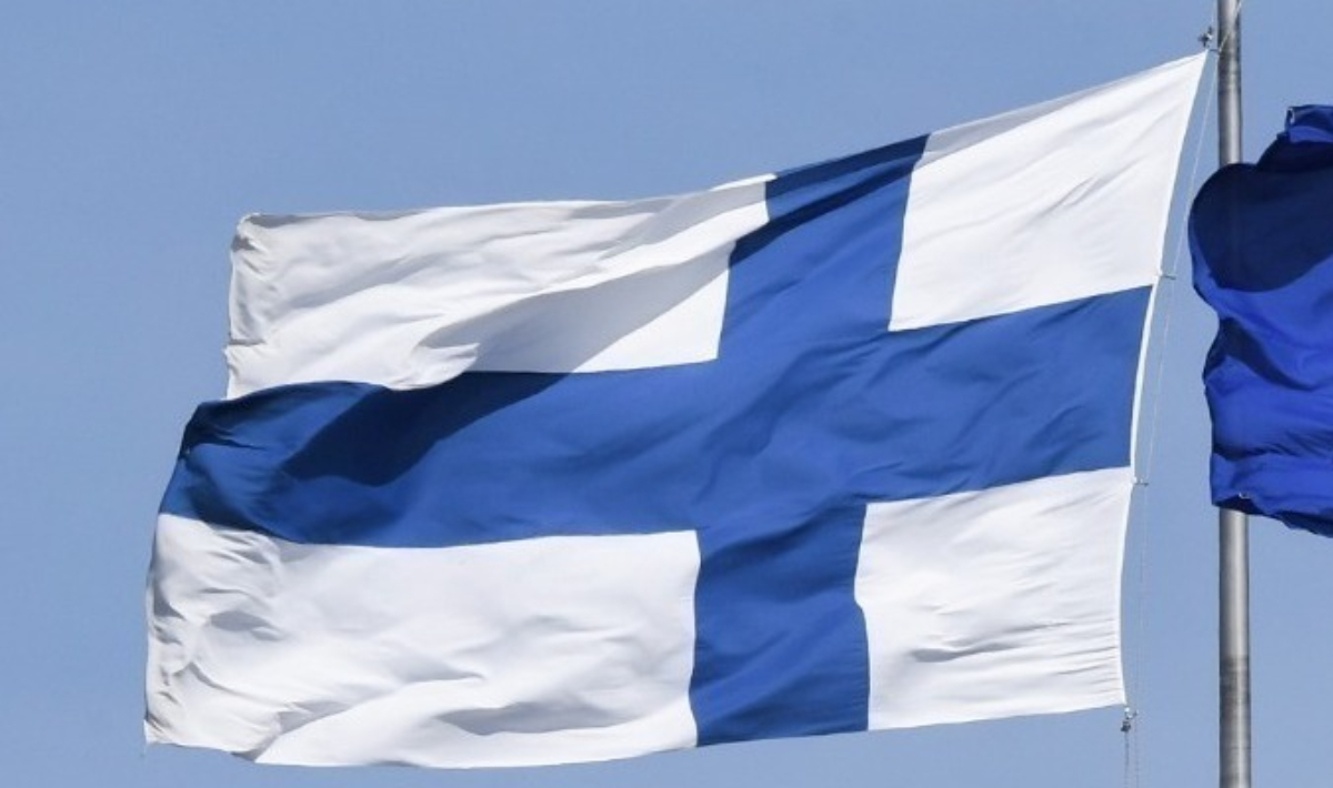 Το Ελσίνκι εγκαινίασε φράχτη μήκους 200 χλμ. που έχτισε στα σύνορα με τη Ρωσία
