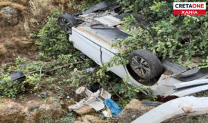 Χανιά: Αυτοκίνητο κατέληξε σε γκρεμό 30 μέτρων στον Στύλο – Δείτε φωτογραφίες