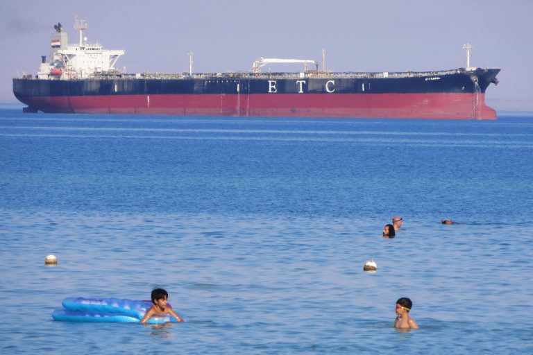 Στα ύψη οι ναύλοι των δεξαμενόπλοιων λόγω γεωπολιτικής αναταραχής