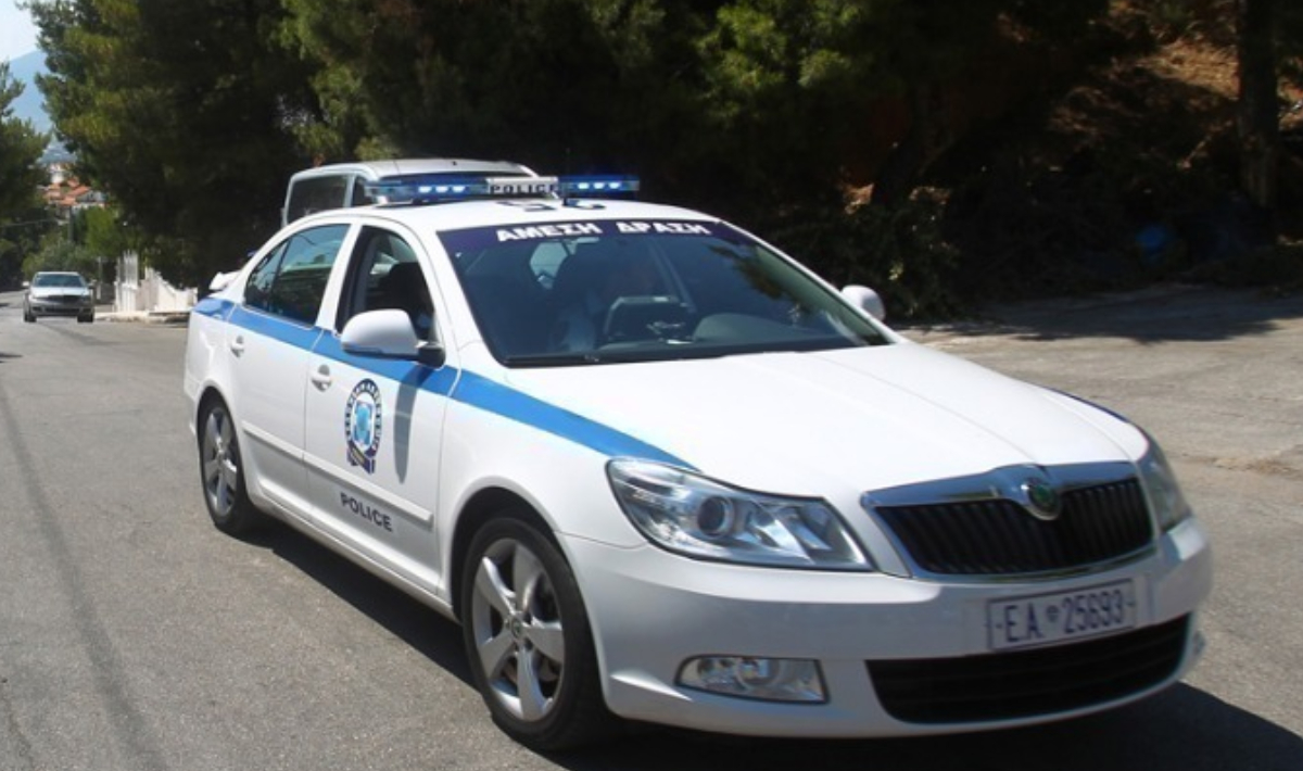 Θεσσαλονίκη: 58χρονη έβαλε φωτιά στην πόρτα της γειτόνισσάς της μετά από καβγά