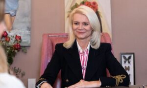 Ιωάννα Γάκα: Η γιατρός από το Δομοκό στο Κολωνάκι και από το αγροτικό στα Φάρσαλα στην μοιραία πλασμαφαίρεση