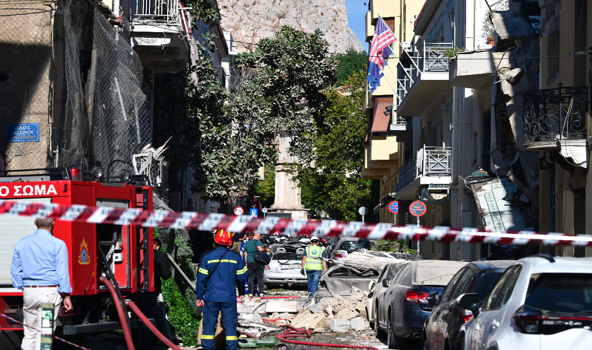 ekrixi plaka