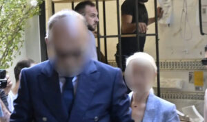 «Βόμβα» στην υπόθεση Μαζωνάκη: Πρώην ασθενής καταγγέλλει σεξουαλική «θεραπεία» από τον γιατρό