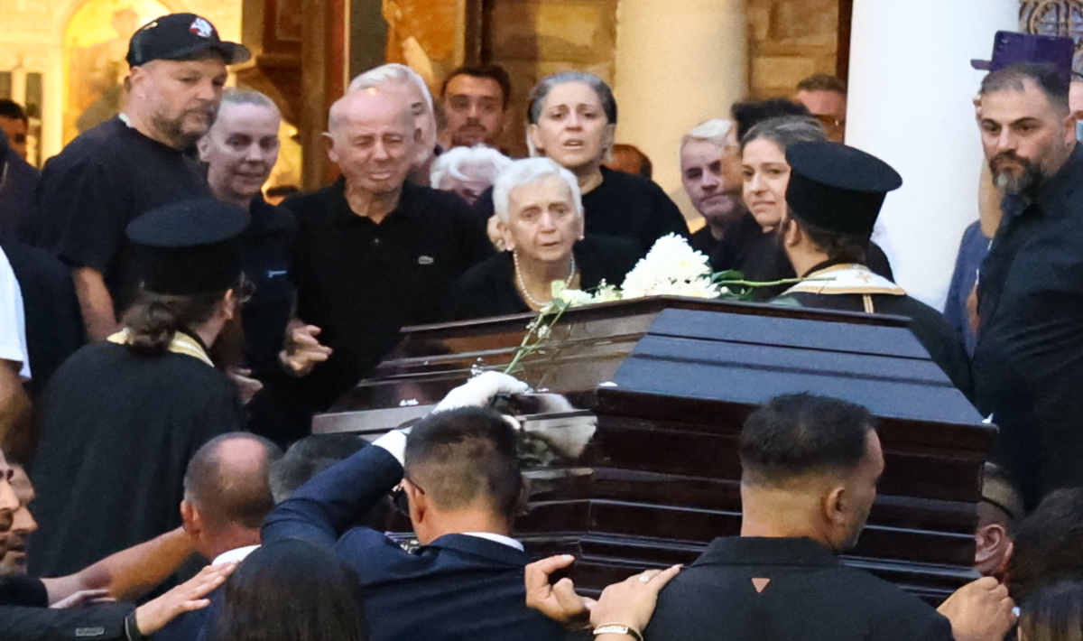 Έκτακτες κυκλοφοριακές ρυθμίσεις στη Νίκαια λόγω της κηδείας του Γιώργου Μαζωνάκη