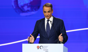 Μητσοτάκης στην 90ή ΔΕΘ: Επίδομα Χριστουγέννων 500 ευρώ σε 720.000 δημόσιους υπαλλήλους